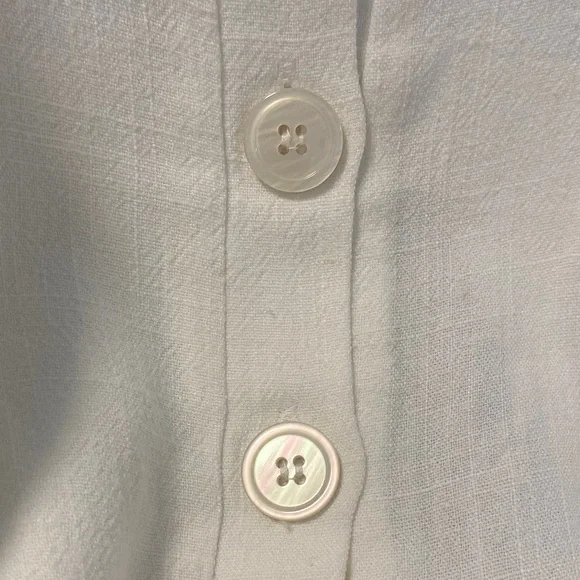 White Button-Down Sleeveless Romper - Picture 11 of 14